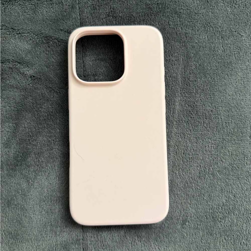 Light Pink Silicone Phone Case IPhone 16 Pro